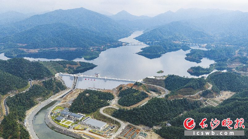 椒花水库水位升到 170 米：库周公路贯通，浏阳东乡要造“东江湖”