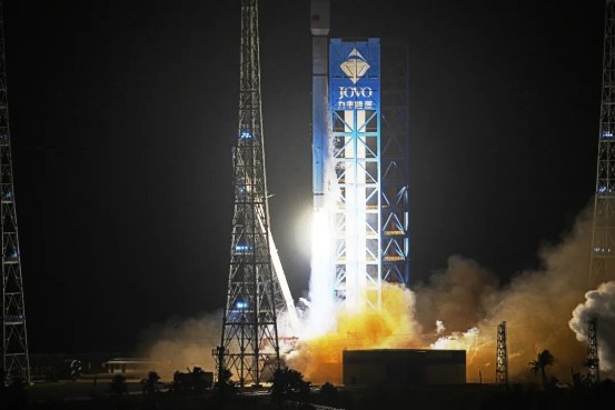我国成功发射卫星互联网低轨 27 组卫星